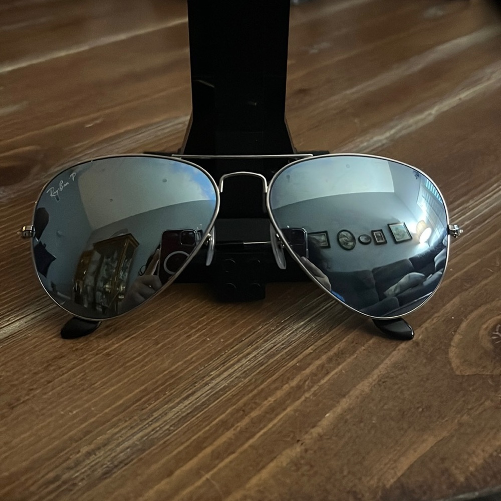 Rayban polarized aviators